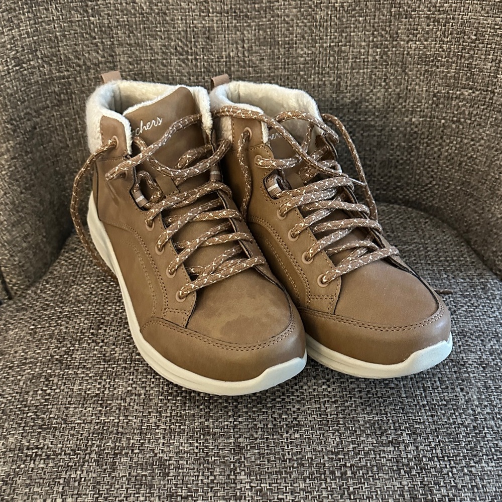 Skechers Women's Tan High-Top Sneakers